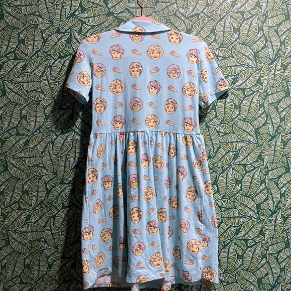 Golden Girls button-up dress - Picture 3 of 4